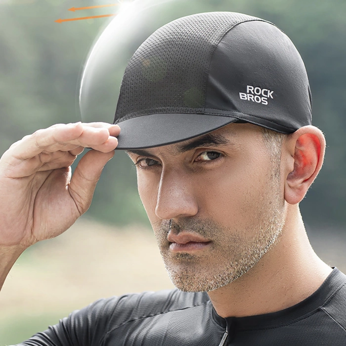 Czapka kolarska Rockbros 18230005001 z daszkiem - czarna