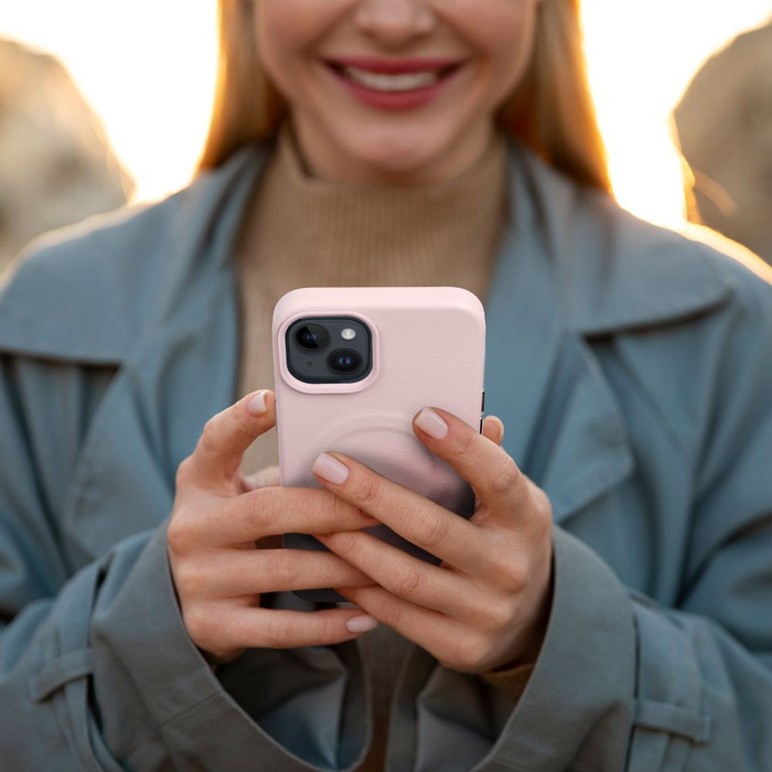 Futerał Roar Leather Mag Case kompatybilny z MagSafe - do iPhone 13 Pro Różowy