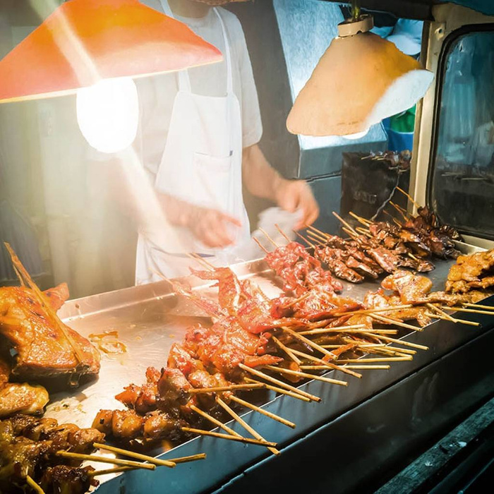 Baseus samochodowa przetwornica inwerter prądu 150W 12V / 500W  220V (wtyczka EU i CN) czarny (CGNB000101)