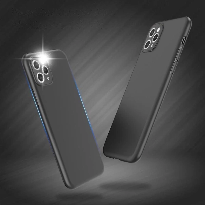 Etui elastyczne Soft Case na iPhone 17 - czarne