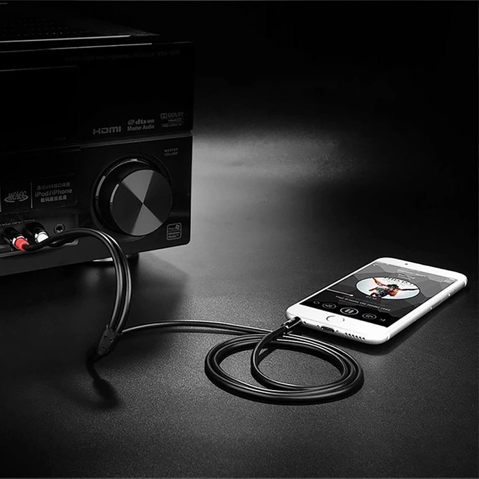 Ugreen kabel przewód audio 3,5 mm mini jack - 2RCA 1,5m czarny (AV116)