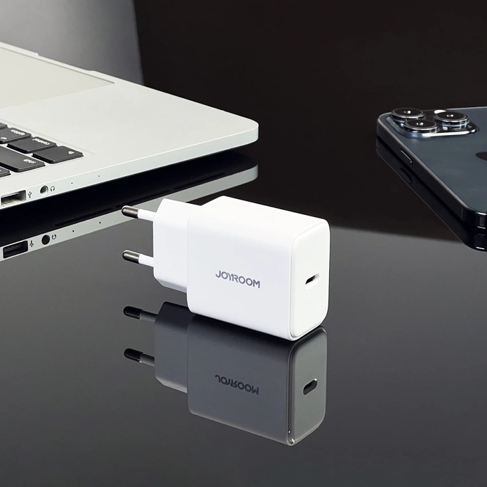 Ładowarka 20W USB C PD z kablem USB C - Lightning Joyroom JR-TCF06