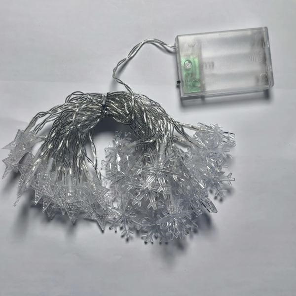 Lampki choinkowe LED snowflake/star -    6m/40 lampek ciepłe białe/warm white zasilane bat. 3xAA EHD-LS05