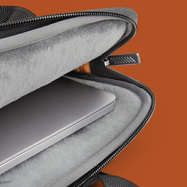 UNIQ torba Stockholm laptop Sleeve 16" niebieski/abyss blue