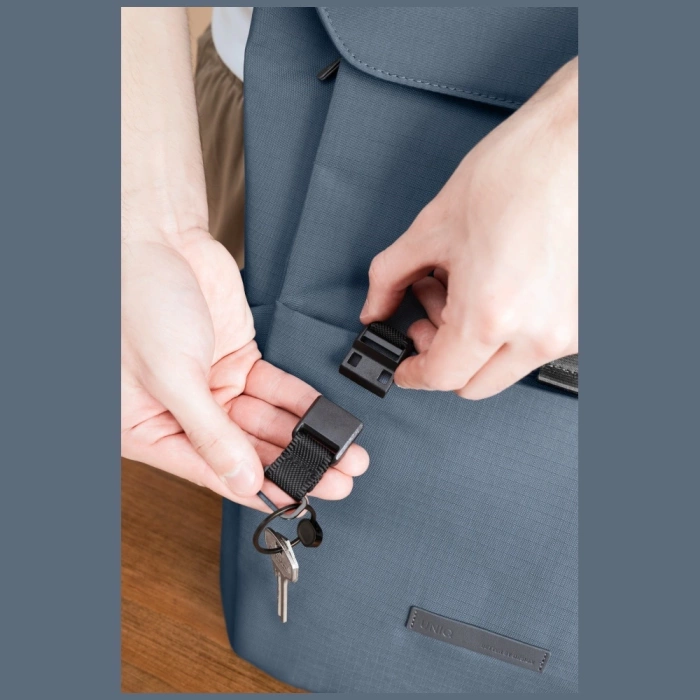 Plecak UNIQ Arden RPET 18L czarny