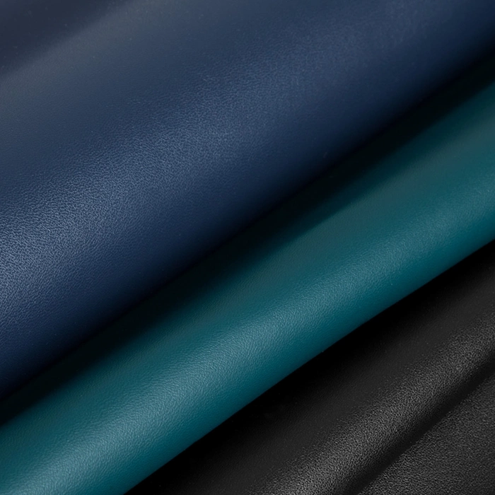 Nillkin CamShield Leather S Case etui iPhone 14 pokrowiec z osłoną na aparat niebieskie