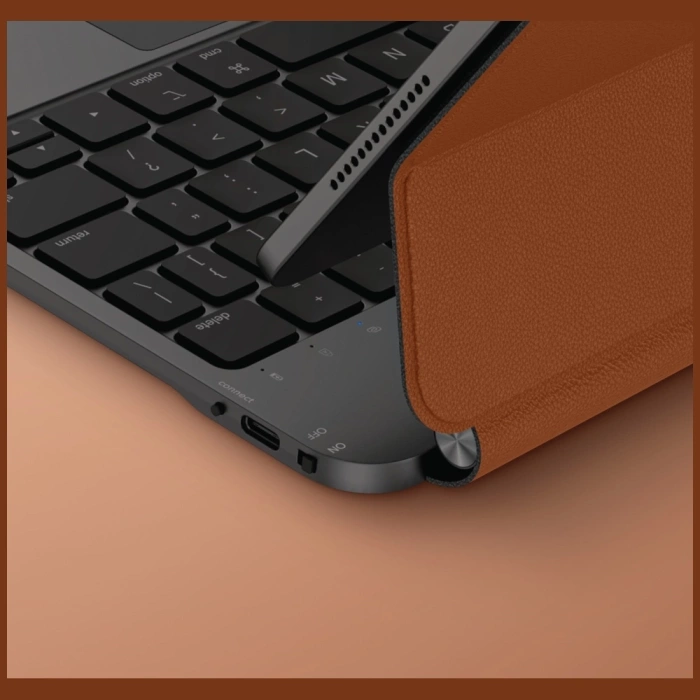 Etui z klawiaturą UNIQ Venno Pro iPad Pro 11" M4 Magnetic Smart Caramel