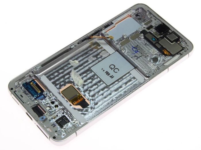 Wyświetlacz Samsung Galaxy S22 LCD Dotyk Oryginalny Srebrny Grade B/B