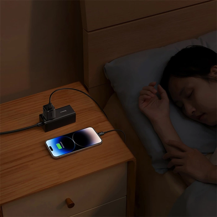 BASEUS ładowarka sieciowa Typ C PD 30W GaN Cube Pro czarna