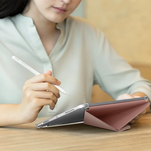 Etui UNIQ Camden Click na iPad Air 11" 2024 - różowe