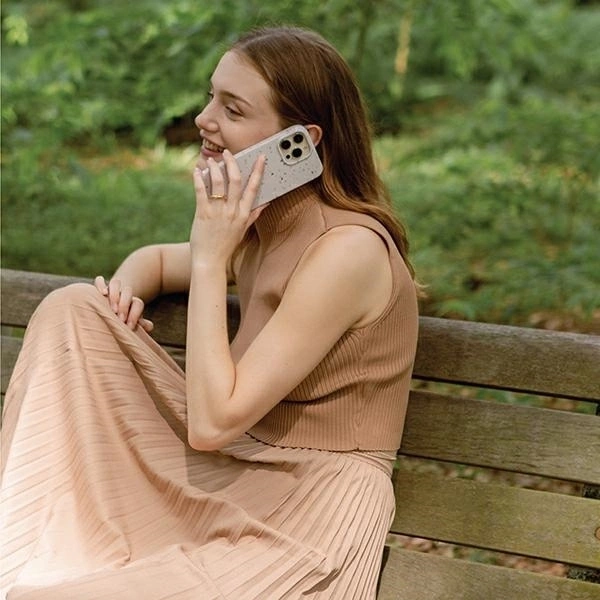 UNIQ etui Coehl Terrazzo iPhone 14 Plus 6,7" piaskowy/sandstone