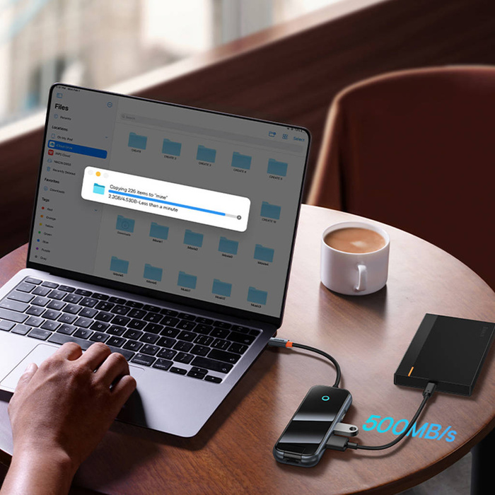 Baseus AcmeJoy HUB 4-Portowy USB-C do 1xUSB-C / 4xUSB3.0 ciemnoszary