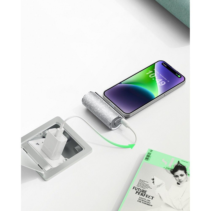 VEGER powerbank 5000 mAh z wbudowanym złączem Typ C PD QC3.0 2,4A 12W PlugOn (W0573) srebrny