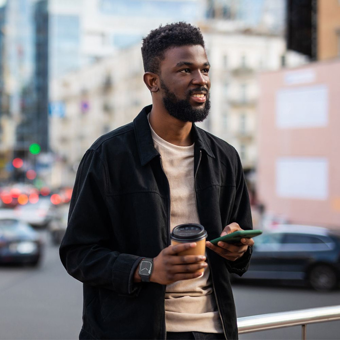 Etui SPIGEN ULTRA HYBRID APPLE WATCH 7 / 8 / 9 (41 MM) SPACE CRYSTAL