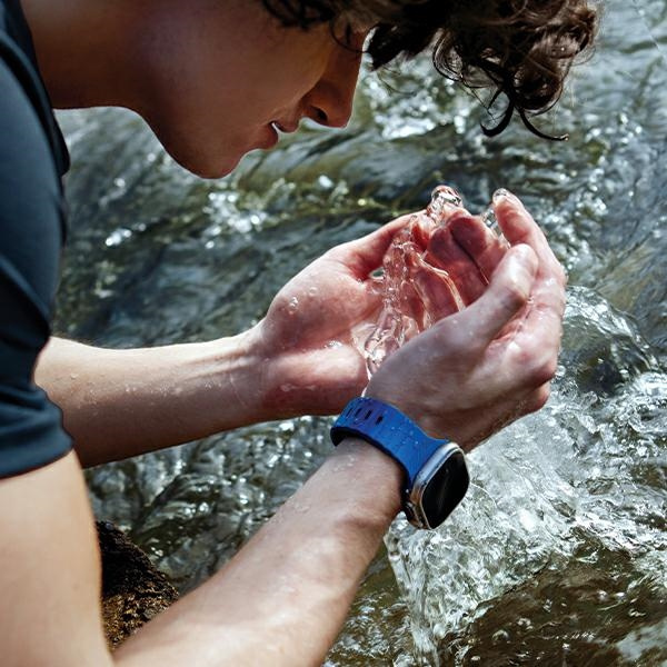 Pasek UNIQ Stride Apple Watch Series1/2/3/4/5/6/7/8/9/SE/SE2/Ultra/Ultra 2 42/44/45/49mm FKM Rubber Strap limonkowy/lime green