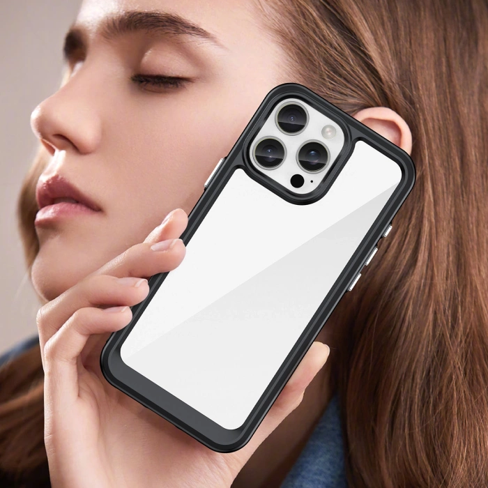 Etui Outer Space Case z żelową ramką do iPhone 16 Pro - czarne