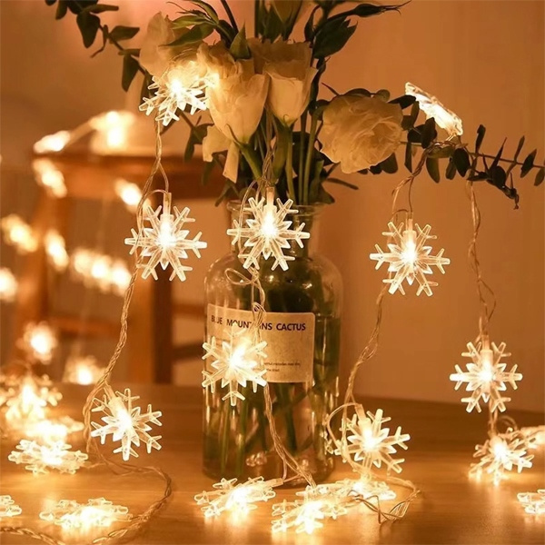 Lampki choinkowe LED snowflake/star -    6m/40 lampek ciepłe białe/warm white zasilane bat. 3xAA EHD-LS05