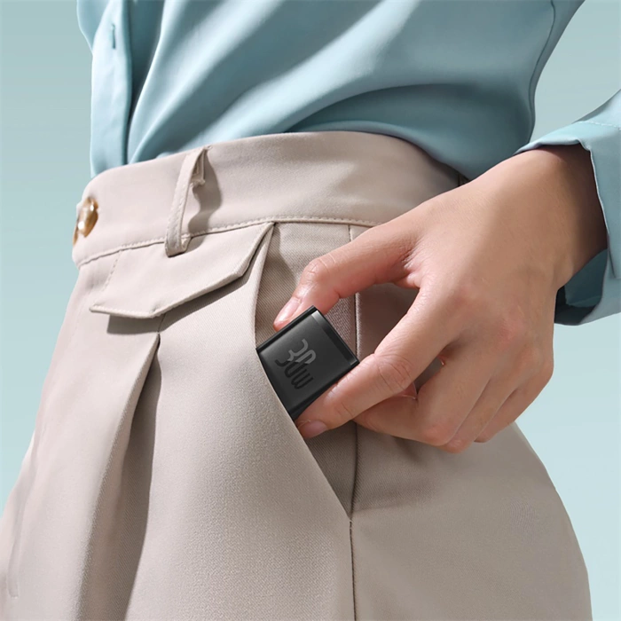 BASEUS ładowarka sieciowa Typ C PD 30W GaN Cube Pro czarna