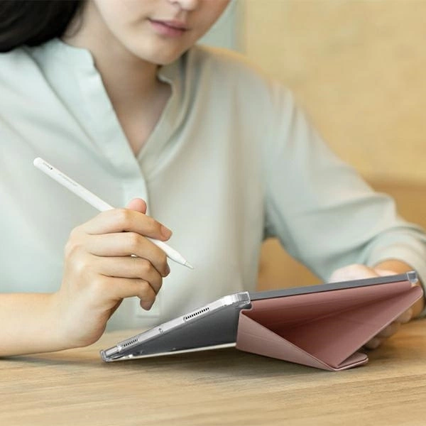 Etui UNIQ Camden Click na iPad Air 11" 2024 - beżowe